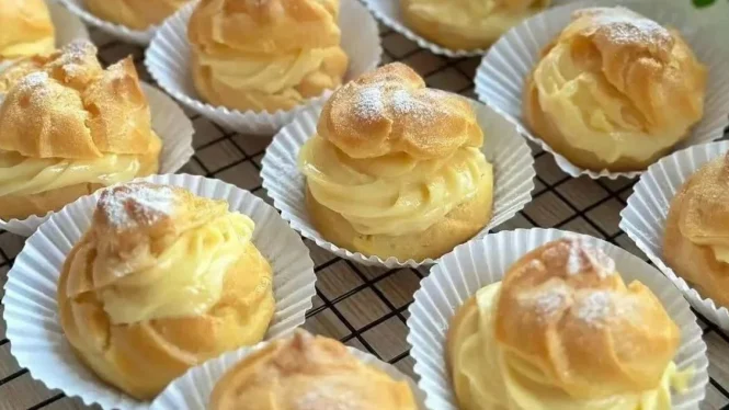 Resep Kue Sus Klasik dengan Isian Vla Lembut, Cocok untuk Camilan Sore
