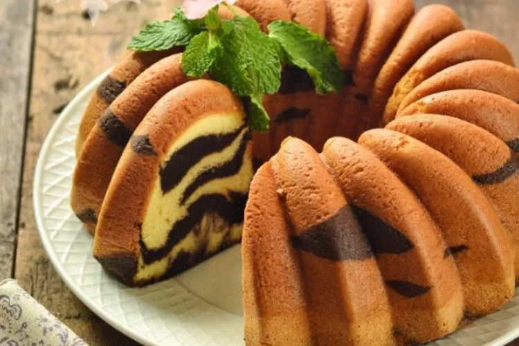Resep Kue Bolu Marmer Lezat, Lembut, dan Mudah Dibuat