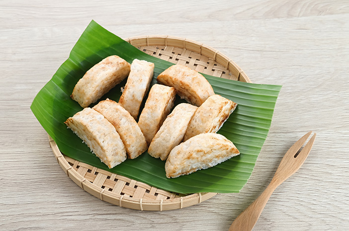 Kue Pancong: Kue Tradisional Khas Betawi